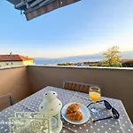 Vola Vista - Magnificent Sea View & Big Balcony Rijeka