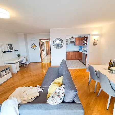 Vola Vista - Magnificent Sea View&big Balcony