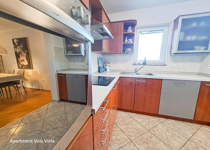 Vola Vista - Magnificent Sea View & Big Balcony Apartment *
